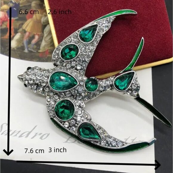 Gold & Green Rhinestone Encrusted Bird Brooch Pin Classic Style - Picture 2 of 2